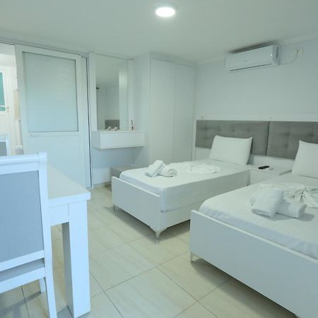 Villa Kevin'S Saranda Kültér fotó