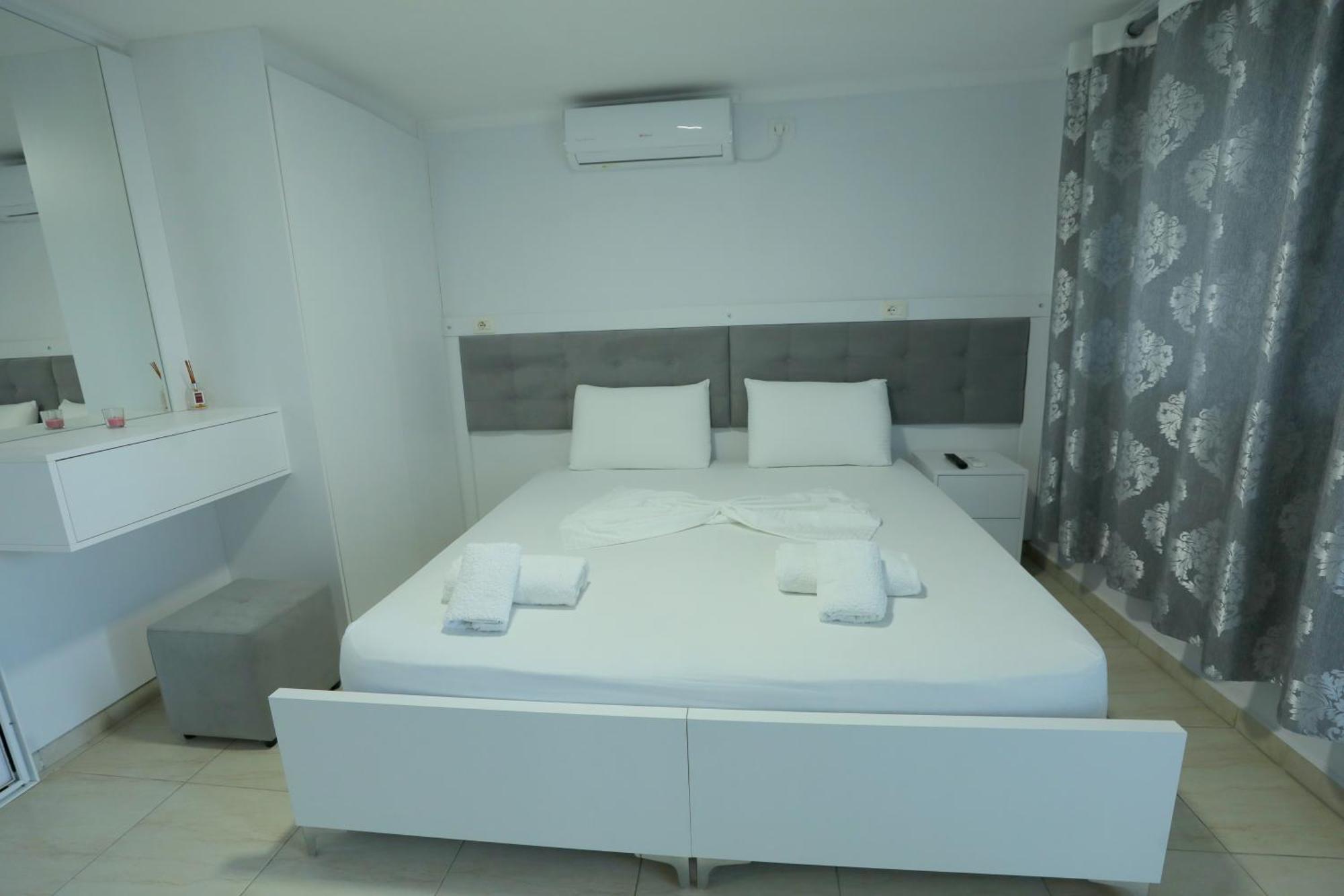 Villa Kevin'S Saranda Kültér fotó