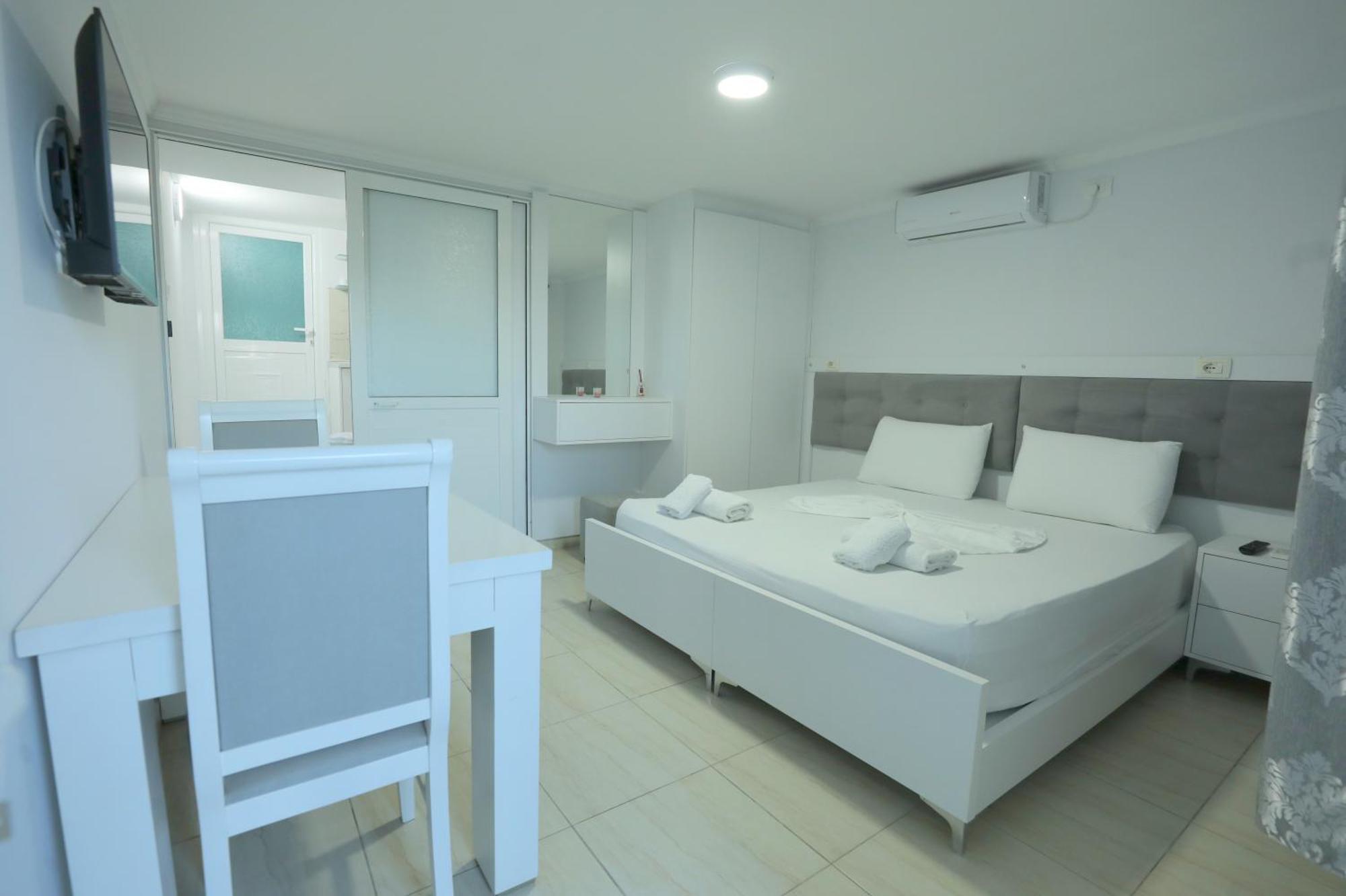 Villa Kevin'S Saranda Kültér fotó