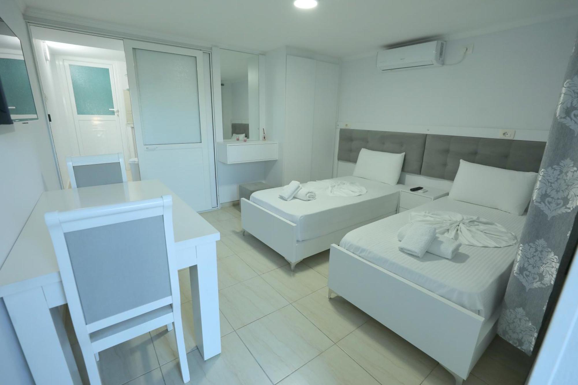 Villa Kevin'S Saranda Kültér fotó