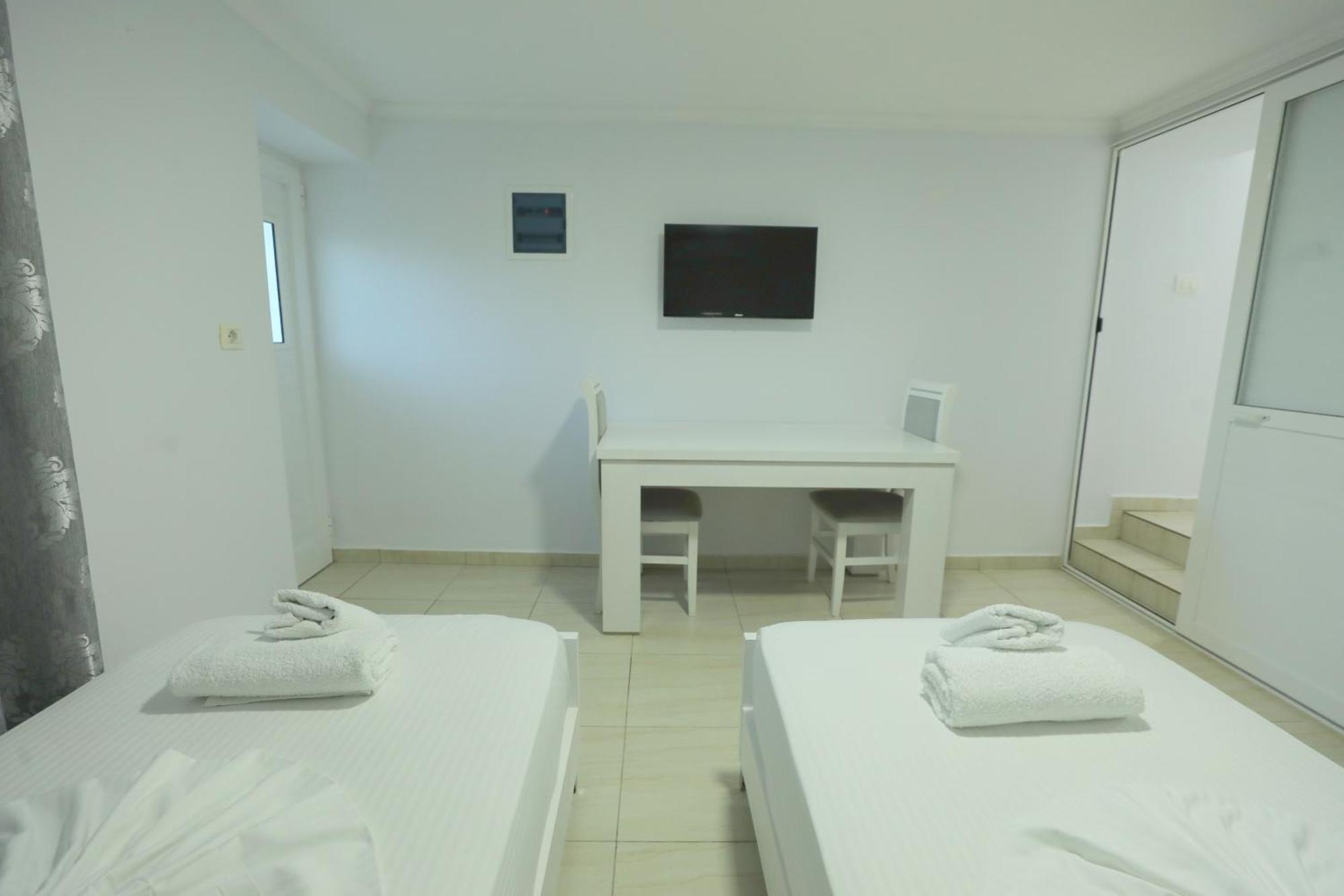 Villa Kevin'S Saranda Kültér fotó